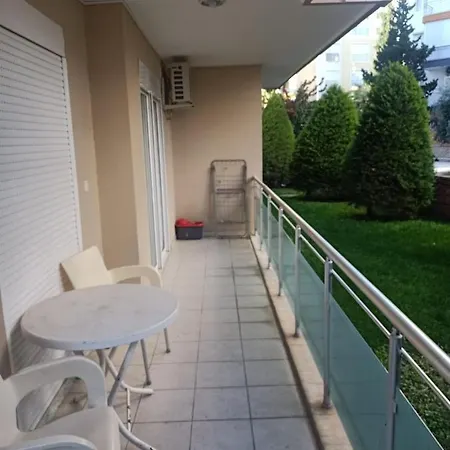 Mobilyali 1+1 Lux Daire Yuzme Havuzlu Apartman